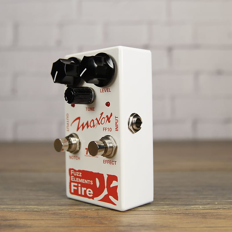 Maxon Fuzz Elements FF10 Fire Fuzz Pedal