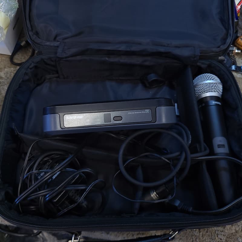 Used Shure PG4 Wireless Mic System Reverb