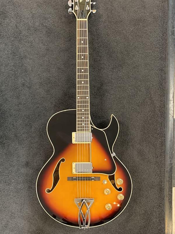 Ibanez AK80 フルアコ ジャズギター 良質 Ibanez AK80 フルアコ ジャズギター ギター - ギター