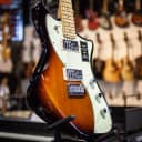 Fender Player Plus Meteora HH - 3-Color Sunburst w/ Deluxe Gig Bag