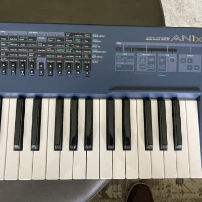 Yamaha AN1x Virtual Analog Synthesizer 1997 - Blue image 2