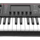 Roland FANTOM-07 76-Key Workstation Keyboard (O-0465)