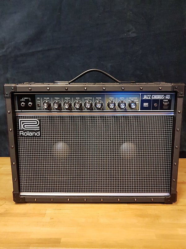 Roland JC-40 Jazz Chorus Guitar Amplifier w/Cover & Footswitch *Mint* image 1
