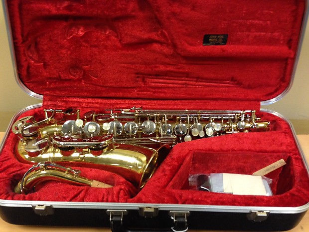 Armstrong alto saxophone price on sale