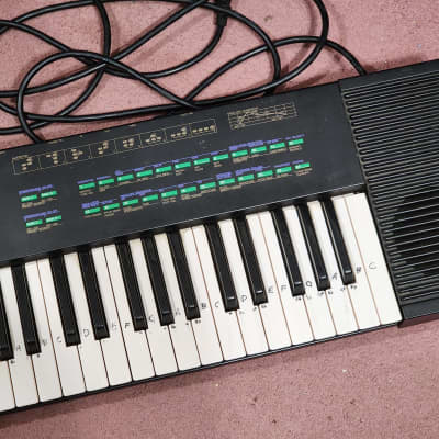 Yamaha DX27S 61-Key Digital Programmable Algorithm Synthesizer