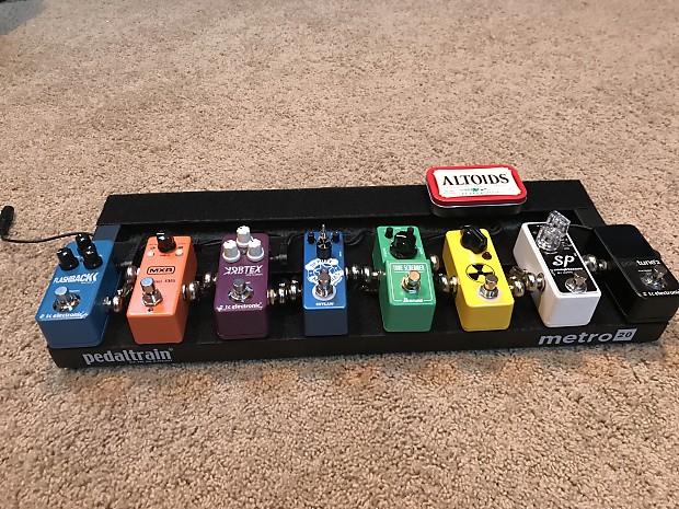 Pedaltrain Metro 20 - Fully Loaded with Pedals & Power