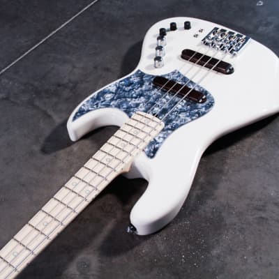 Xotic XJ-1T  2022 transparent white for sale