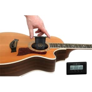 Planet Waves PW-GH-HTS Acoustic Guitar Humidifier w/ Digital Humidity & Temperature Sensor image 2