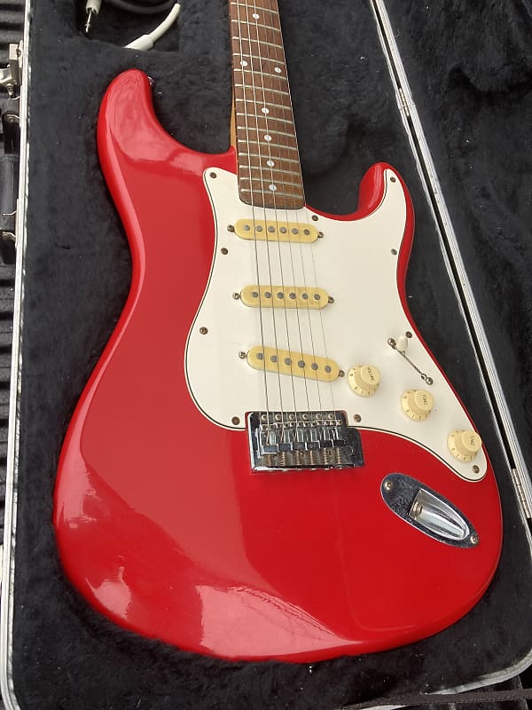 Session Stratocaster 1980s Red | Reverb