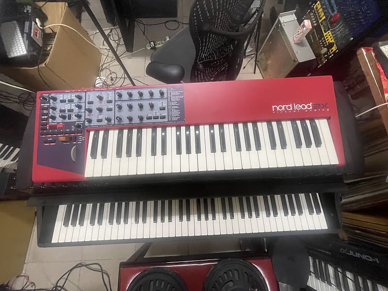 【美品】 Clavia Nord Lead 2X Clavia Nord Lead 2X