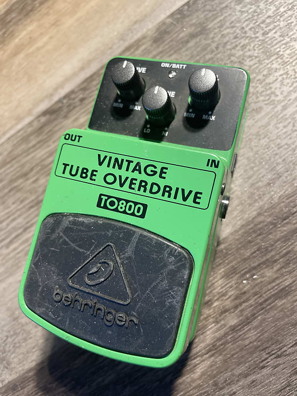 Behringer TO800 Vintage Tube Overdrive