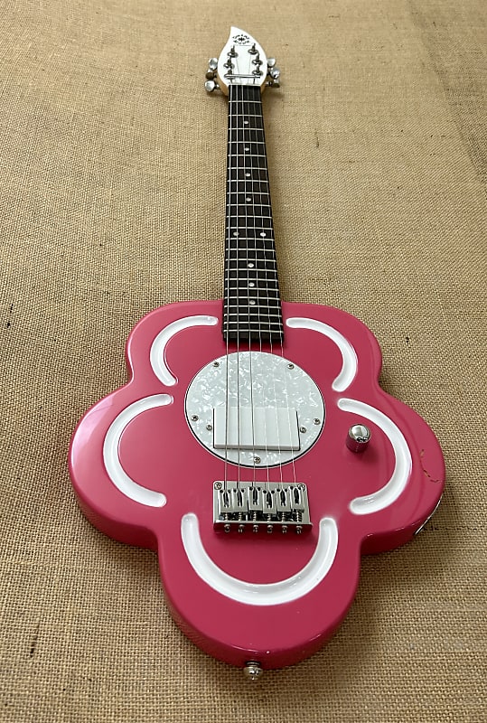 Daisy Rock Flower - Pink with Amp and Case | Reverb