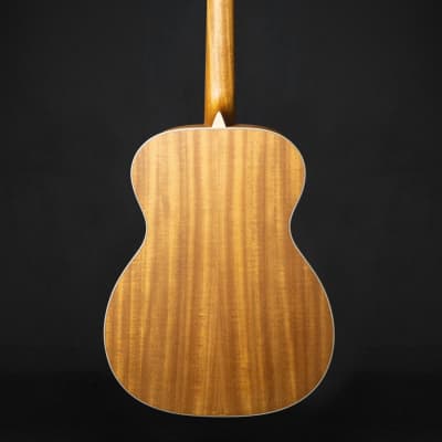 Larrivée OM-02 Acoustic Guitar image 2