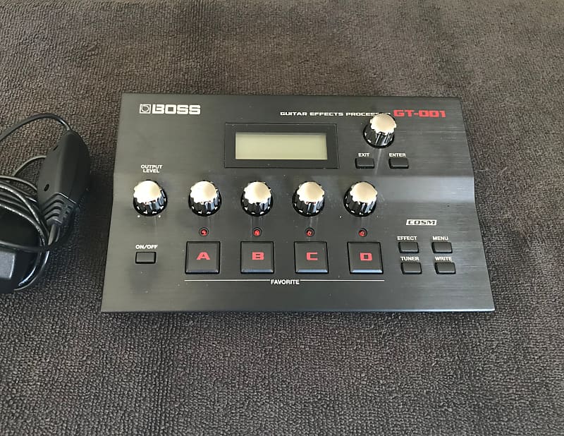 Boss GT-001