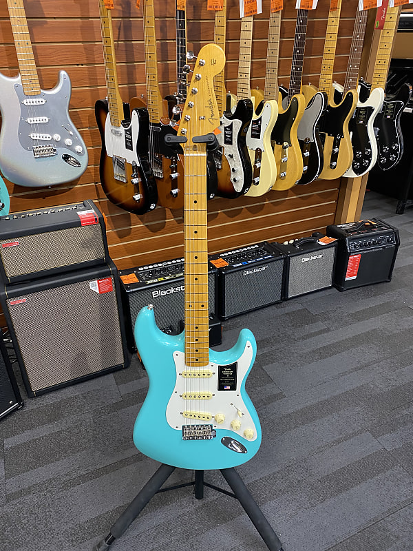 Fender american vintage II（アメビンII） 1957 American Vintage II 1957 Stratocaster® – Fender