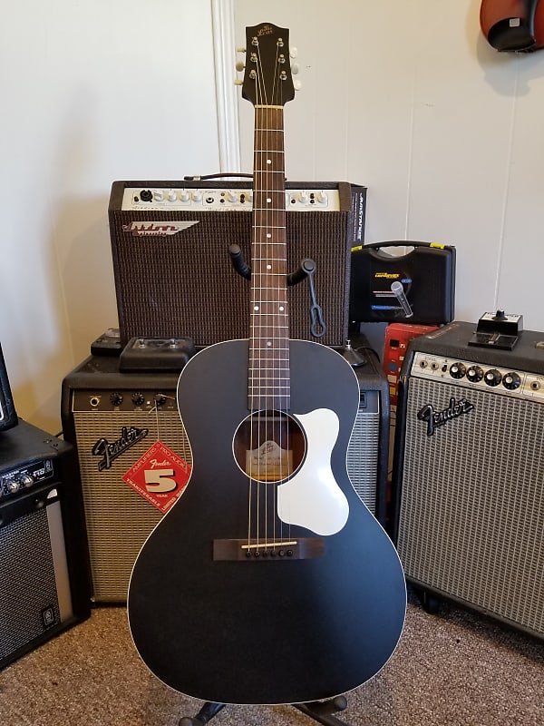 The Loar LO-14 TBK Small Body L-00 Acoustic Guitar