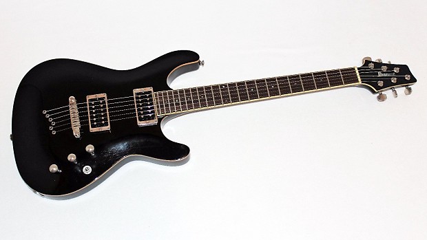 激レア】ibanezアイバニーズ SZ320 ブラック ケース付き