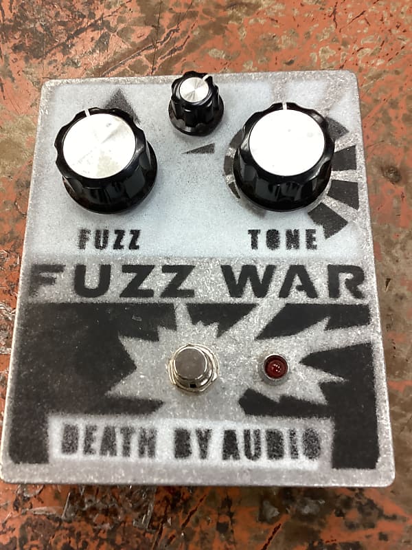 Death By Audio Fuzz War