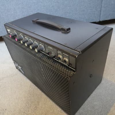 Gallien-Krueger 250ML Series II 100-Watt Stereo Lunchbox Guitar Combo 1980s - Black image 2