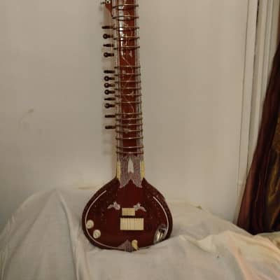 Sitar Sitar de style Gayaki 2020 - Fabriqué avec du bois de Tun soigneusement séché Cordes en acier, bronze et laiton Ponts en os de chameau image 3