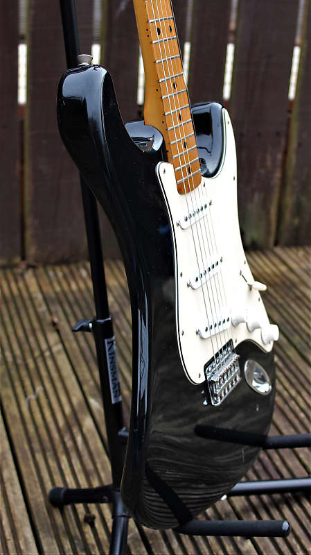 JooDee Electric Custom Stratocaster early 70's - Black