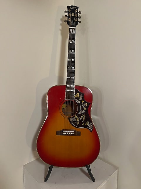 Orville by GIBSON Hummingbird 1992 Cherry Sunburst RARE