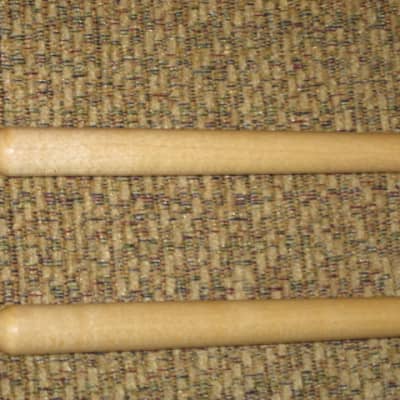 ONE pair "new" old stock (felt heads have fuziness) Regal Tip 602SG (GOODMAN # 2) TIMPANI MALLETS, STACCATO - small hard inner core covered with two layers of felt -- rock hard maple handles (shaft), includes packaging image 18