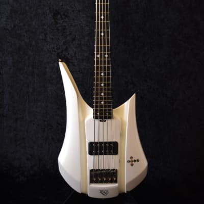 RKS Bass 2004-2007 - White Satin for sale