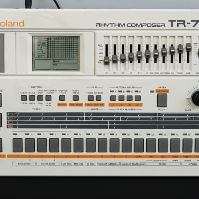 Roland TR-707 Rhythm Composer Classic Drum Machine Sequencer