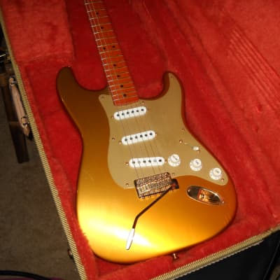 Fender Homer Haynes HLE Stratocaster 1989 gold image 10