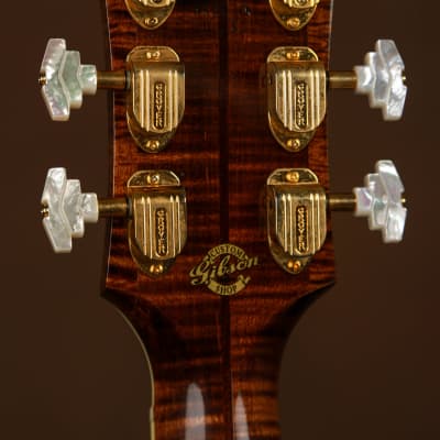 Gibson SJ-200 Masterpiece Custom Acoustic Guitar J-200 image 13