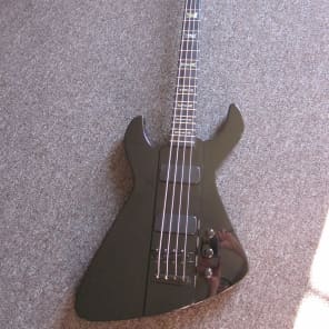 Dean demonator bass outlet