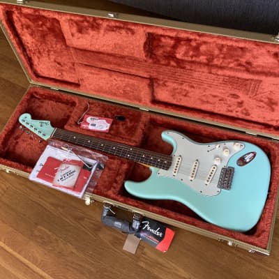 Fender FSR Special Edition Classic Series '60s Stratocaster 2014  Surf Green With Fender Tweed Case for sale