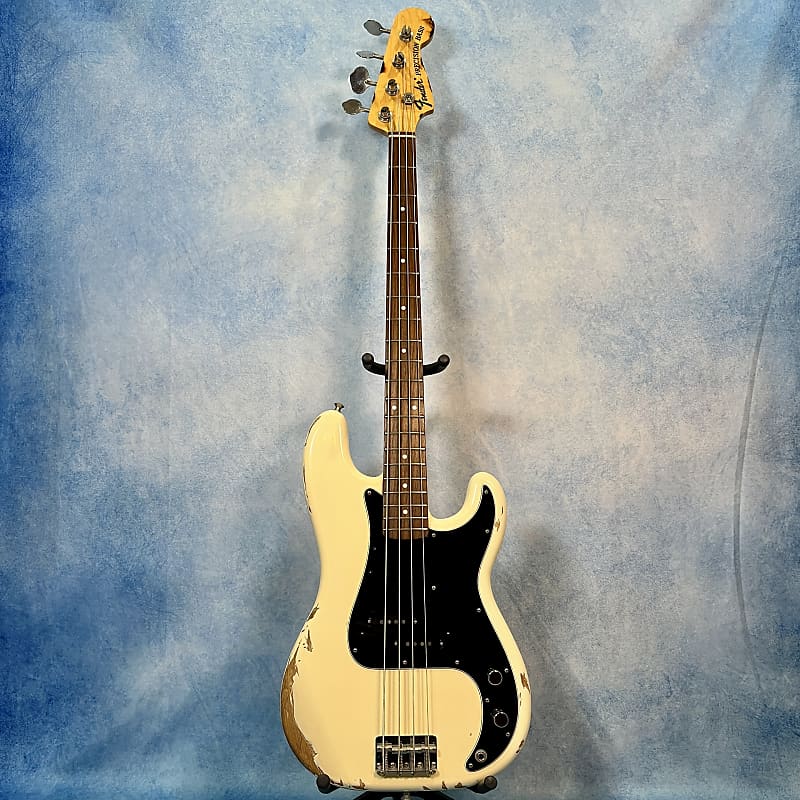 Fender PB-70 Precision Bass Reissue MIJ | Reverb