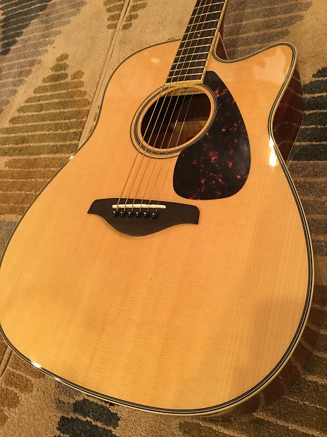 Yamaha FGX720SC Natural Reverb