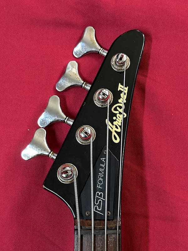 GUITAR BASS Aria ProII RSB Fórmula 1986 Aria Pro II RSB