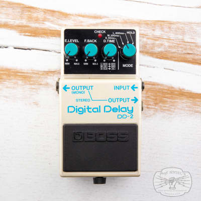 逸品　BOSS DD-2 Digital Delay ヴィンテージ Boss DD-2 Digital Delay (Blue Label) 1983 - 1986 | Reverb