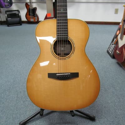 Alvarez LF70e Laureate 70 Folk/OM Acoustic-electric Guitar - | Reverb