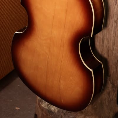 Vintage Apollo Viola Guitar - Sunburst image 13