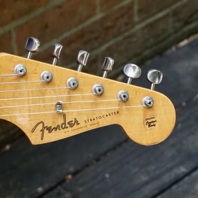Fender American Vintage Series AVRI '62 Stratocaster 1999 3-Color Sunburst Free Shipping 48 CONUS image 7