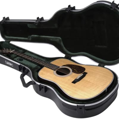 SKB 1SKB-18 Deluxe Dreadnought Acoustic Guitar Hard Case with TSA Latches 2010s - Black image 2