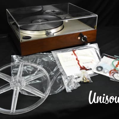 Luxman PD-300 Belt Drive Turntable in Excellent Condition [Japanese Vintage!] image 1