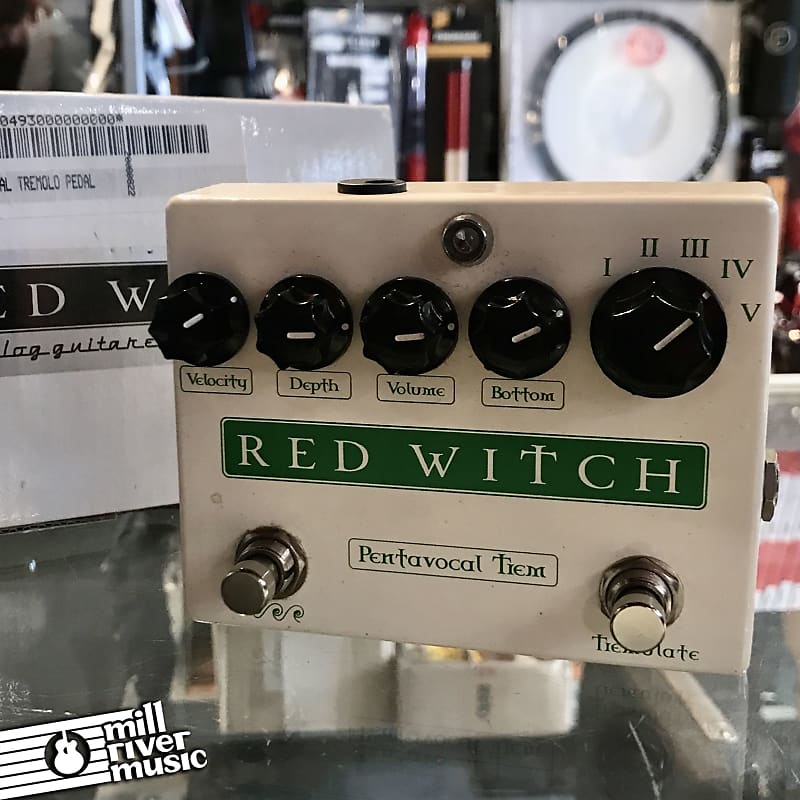 Red Witch Pentavocal Time w/Box Used