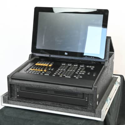 MA Lighting grandMA2 onPC command wing System with Flight Case CG01GPW *ASK FOR SHIPPING*