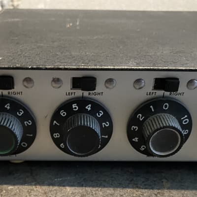 Shure Model M688 Stereo Mixer image 2