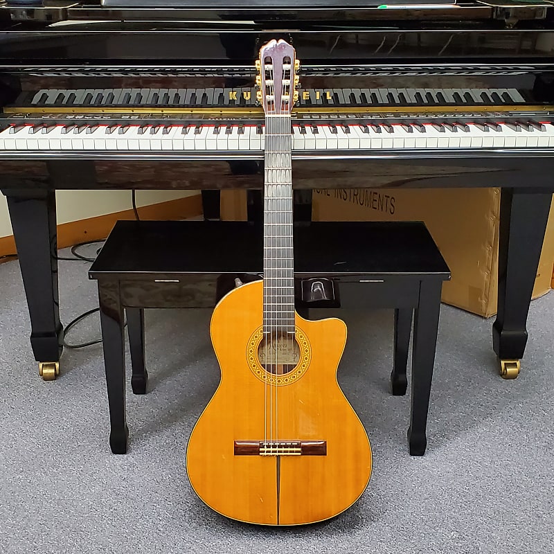Don't miss out on this 1990 Alvarez Yairi CY127CE! image 1