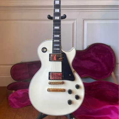 2001 Gibson Les Paul Custom Alpine White Guitar image 1