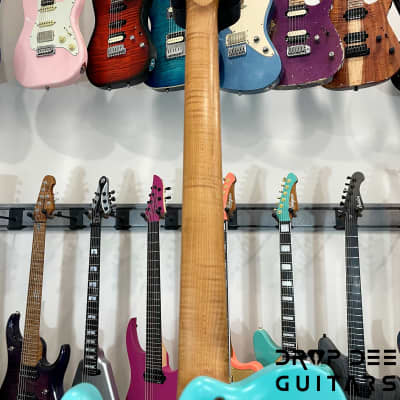 SMP Custom Shop Τρίτη Electric Guitar w/ Case-Seafoam Green image 17