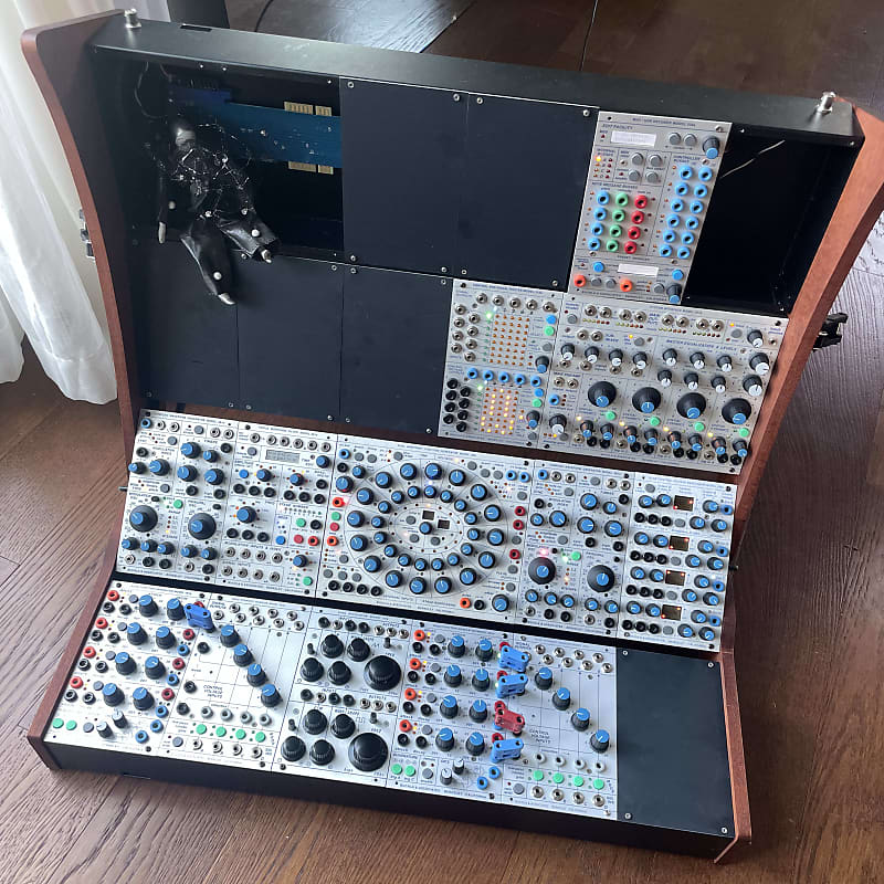 Buchla 200e System - purchased new image 1