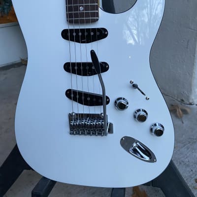 Fender MIJ Aerodyne Special Stratocaster 2022 - Present - Bright White for sale
